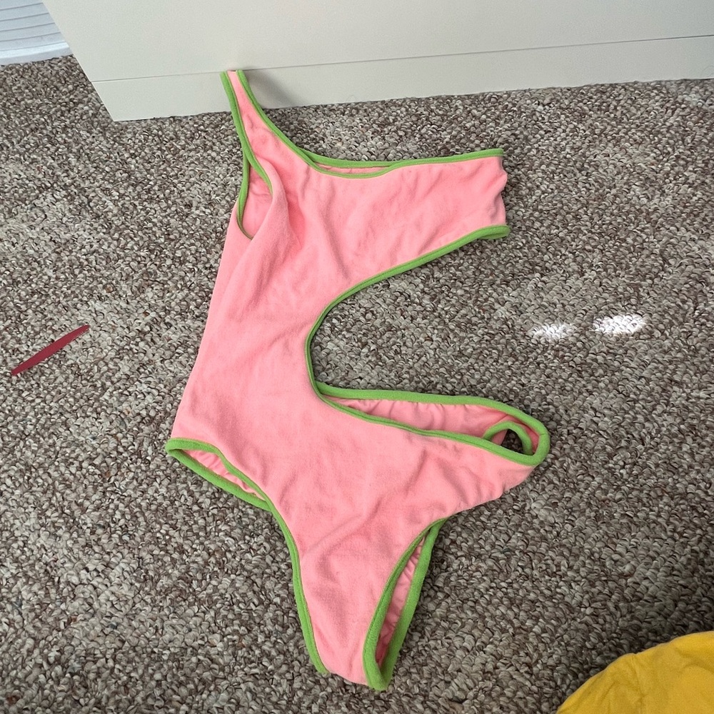 Frankie’s One Piece NEVER WORN